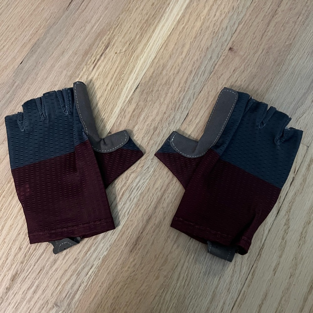 La Passione Cycling Gloves, Medium, New